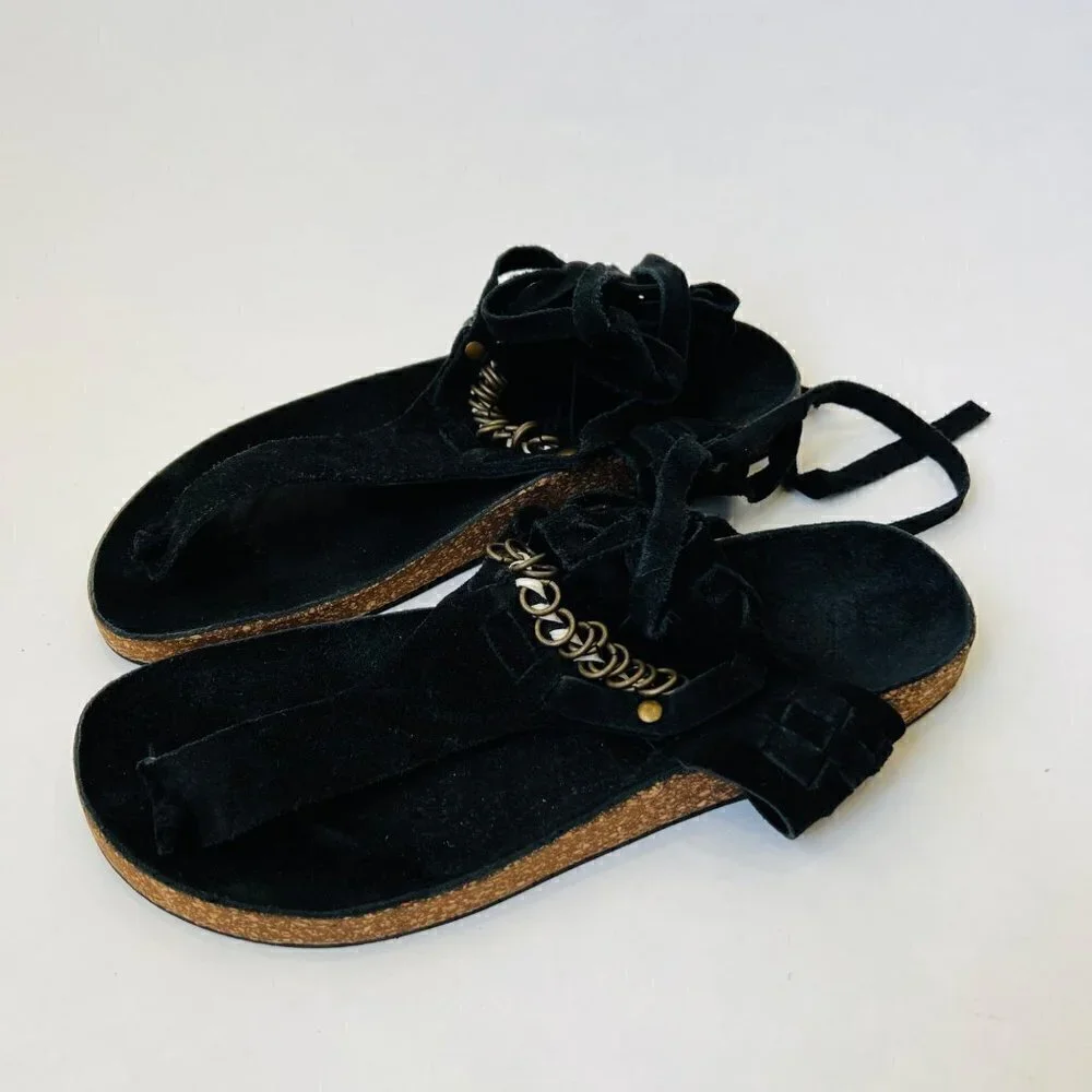Free people Collins wrap suede sandals Size 39